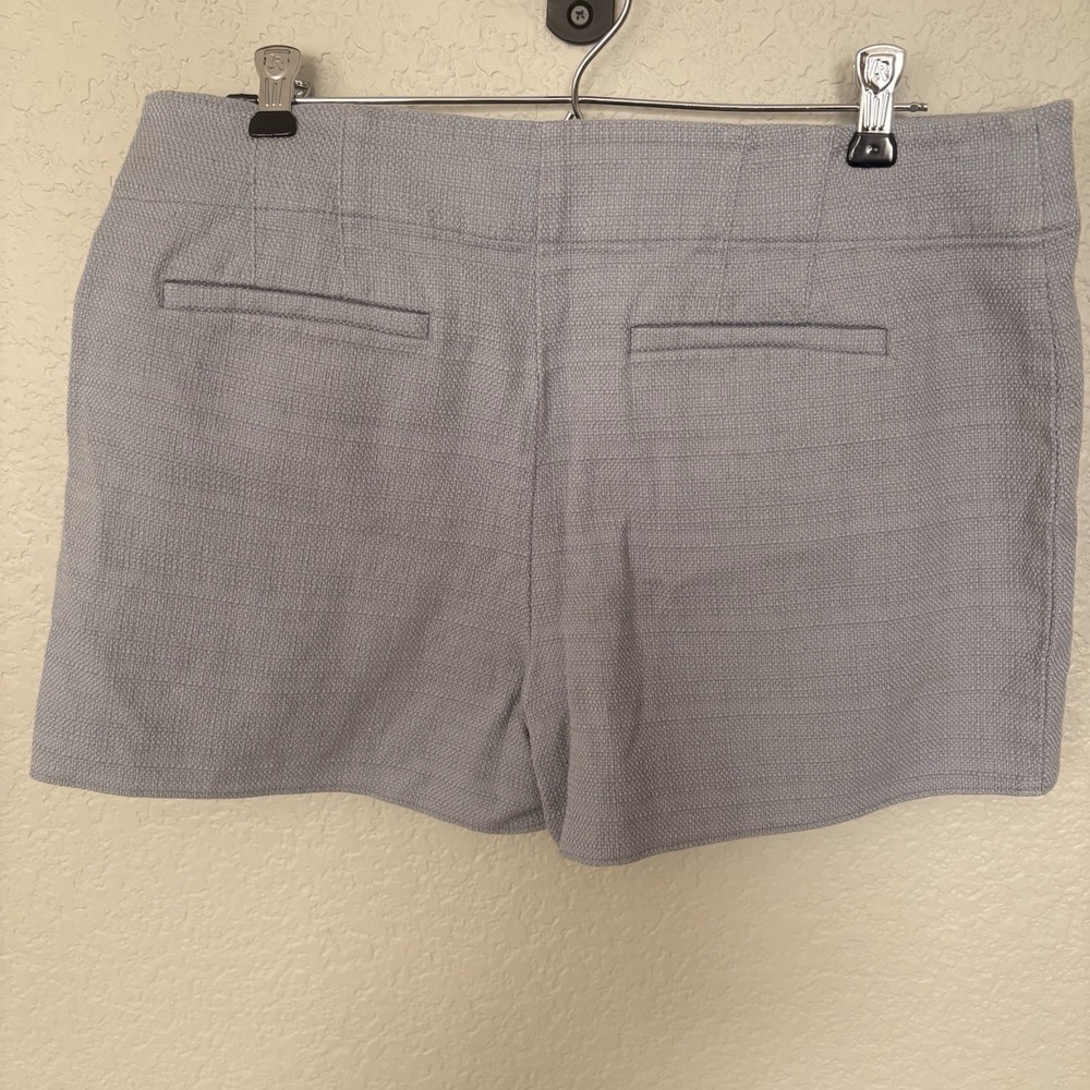 Loft Riviera Shorts Light Gray Double-Button Front size 10 - Picture 2 of 9